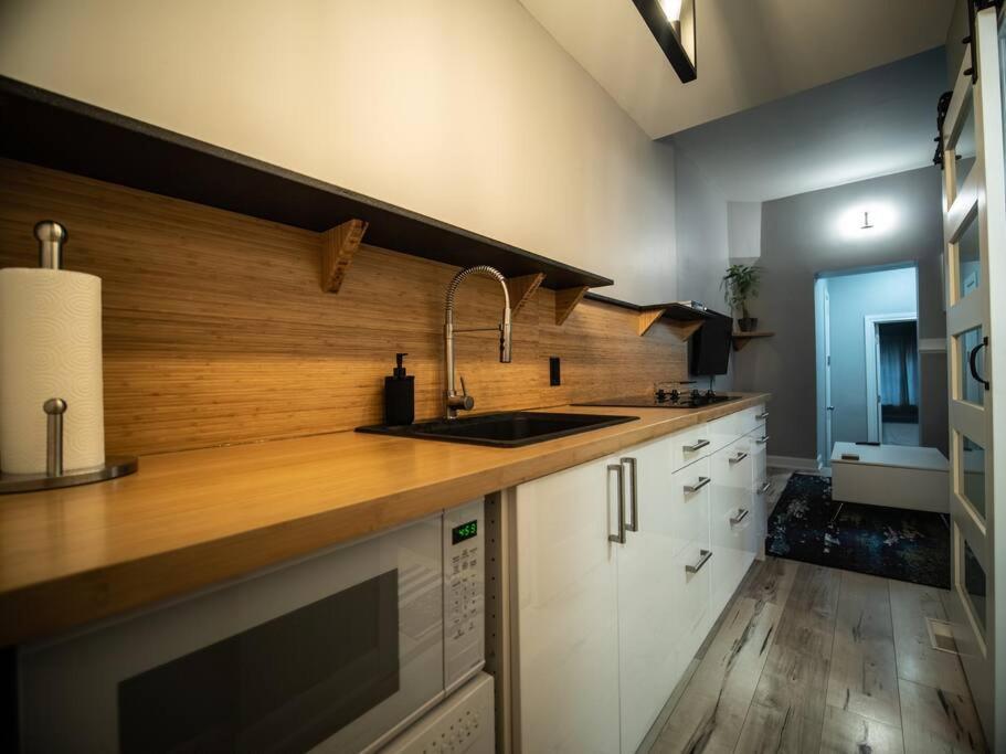 Brand New 1 Bedroom Centrally Located Hamilton Kültér fotó